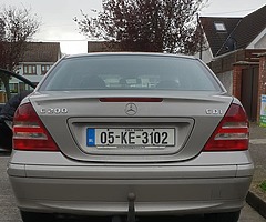 Mercedes-Benz C-Class - Image 4/10