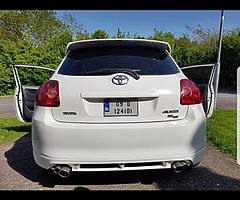 Toyota Auris SR180