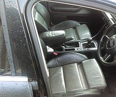 AUDI A4 B7 S-line INTERIOR - Image 6/6