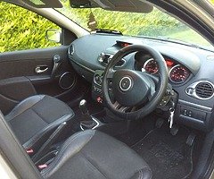 Renault Clio - Image 4/8