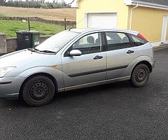 05 ford focus gud driveing wee car getn rid of as owner got new car no need for it - Image 4/4