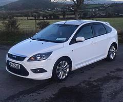 2010 Ford Focus Type S - Image 1/10