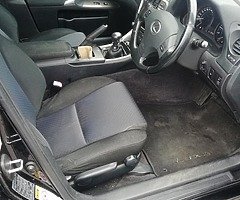 2006 LEXUS IS220D