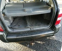 Hyundai Tucson - Image 7/9