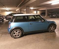 Mini Cooper driving great - Image 4/5