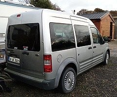 08 Ford 8 seat