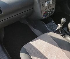 2006 OPEL CORSA - Image 6/10