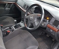 Opel vectra2004