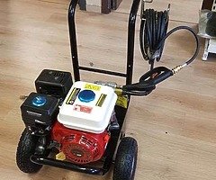 BRAND NEW 6.5 HP 3,600 PSI HIGH PRESSURE GERMAN MANUFACTURED PETROL PRESSURE WASHER