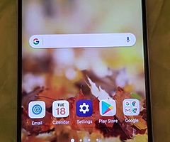 LG V30 smartphone UNLOCKED in mint condition - Image 4/5