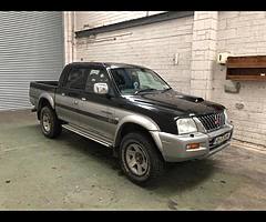 2003 Mitsubishi L200 Crew Cab