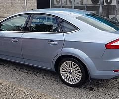 Ford mondeo