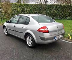 Renault Megane 05 1.4 16V sport 4dr Saloon