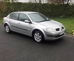 Renault Megane 05 1.4 16V sport 4dr Saloon