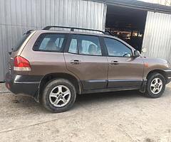 Hyundai santa fe - Image 5/10