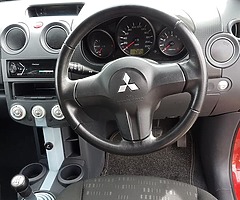 2005 Mitsubishi Colt - Image 7/10