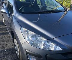 Peugeot 308 2009 - Image 5/9