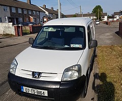 07 PEUGEOT partner DOE 07/19