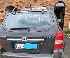 Hyundai Tucson - Image 4/4