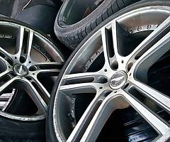 4 Alloy Wheels & Tyres