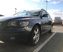 Volvo V50 fresh test and taxed - Image 5/10