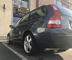 Volvo V50 fresh test and taxed - Image 7/10