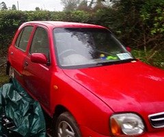 2001 Nissan micra