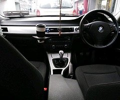 10 BMW 320d - Image 3/10