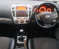 Kia estate diesel - Image 6/10