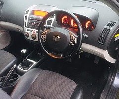 Kia estate diesel - Image 7/10