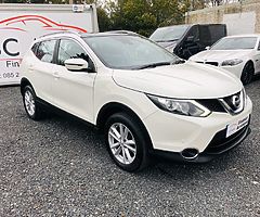 2016 Nissan Qashqui Finance this car from €64 P/W - Image 4/10