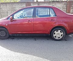 NISSAN TIIDA 1.6