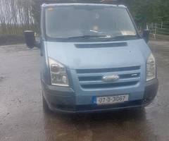 Ford transit 2007.