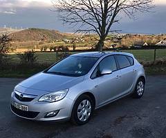 2011 Opel Astra Diesel Long Nct and Tax - Image 1/10