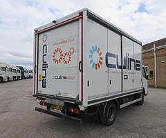 Mitsubishi fuso canter 2013 with sliding side box van 7.5 ton