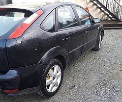 Ford focus 1.4 petrol 2005 - Image 4/4