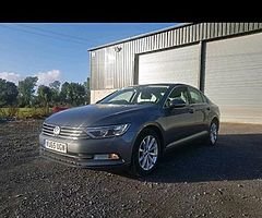 Volkswagen Passat 2015 - Image 9/10