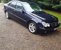 2004 Mercedes-Benz C-Class