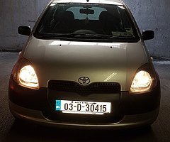 Yaris 2003 - Image 8/9