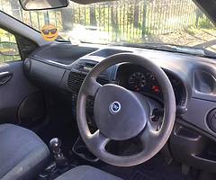 Fiat punto 1.1 2004 - Image 7/8