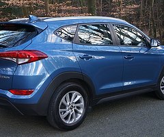 HYUNDAI TUSCON 2015