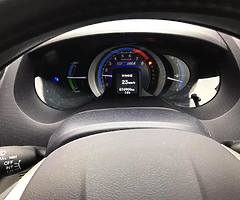 Honda Insight - Image 9/9