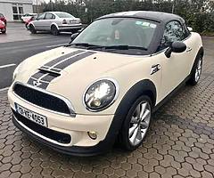 131 Mini Cooper Roadster 37 K Mls Like brand new !!!!Mint condition