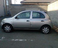 05 Nissan Micra 1 litre lady owner manual not automatic