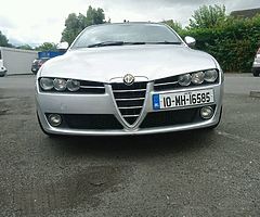 Alfa Romeo 2010 - Image 7/9