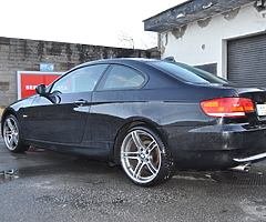 2010 BMW 320D Coupe - Image 4/10