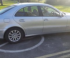 07 Mercedes E220 CDI MANUAL FACELIFT NCT & TAX ELEGANCE - Image 4/10