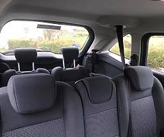 Grand C Max 7 Seats - Image 4/7