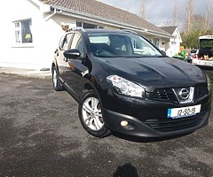 12 Nissan quasqhi 1.5dci +2