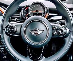 2014 Mini Cooper D - Image 6/10